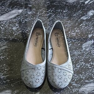 BRAND NEW HARBORSIDES MEMORY FOAM FLORAL SLIP ON FLATS R3